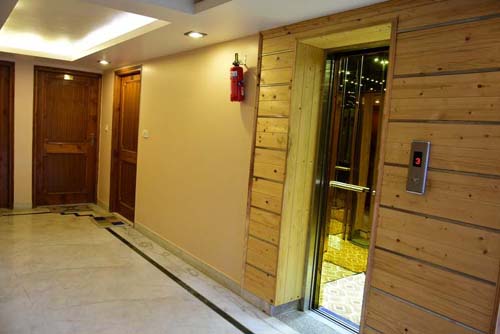 Lift in Park Paradise Hotel