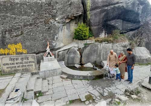 Nehru Kund in Manali Photo